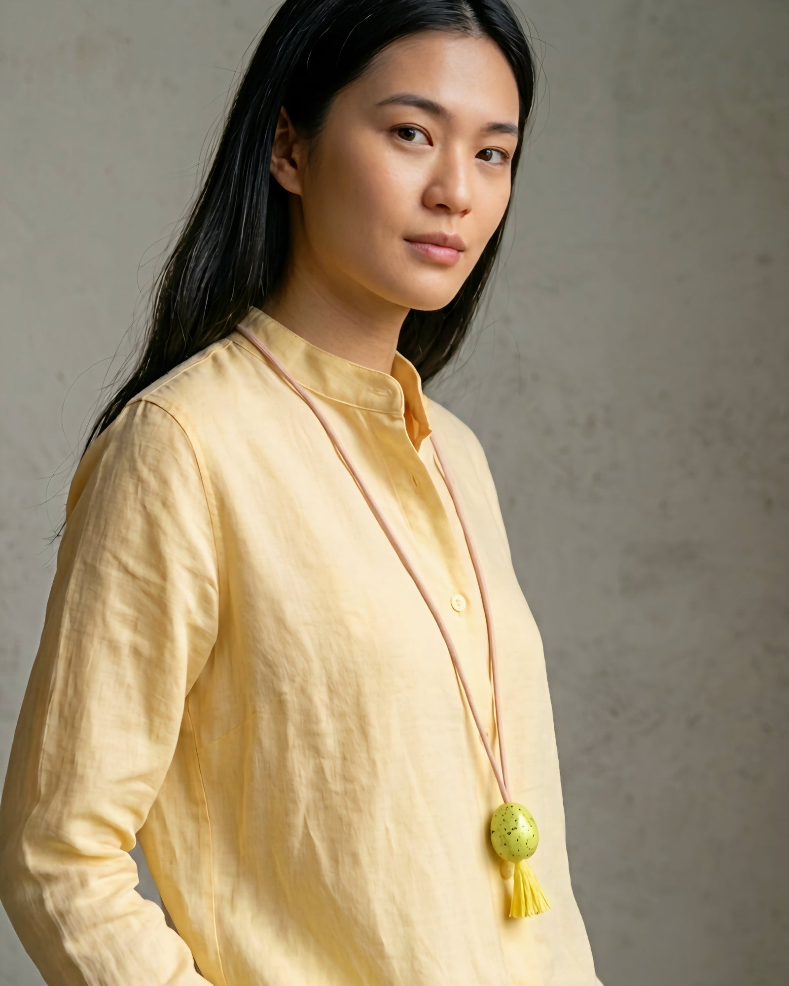 Collana Japamini – Giallo – dettaglio ravvicinato del pendente