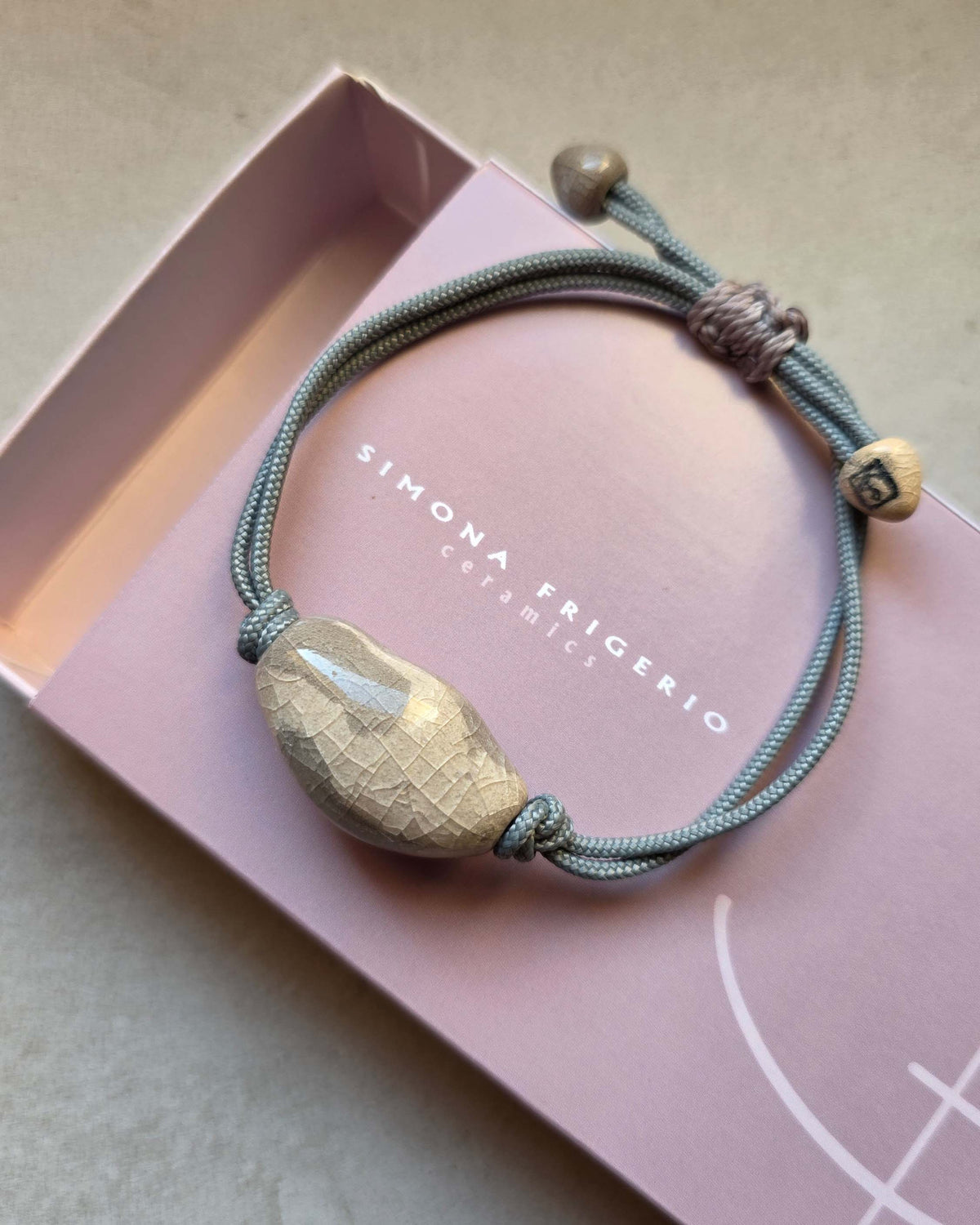 Bracciale Eco – sulla scatola regalo