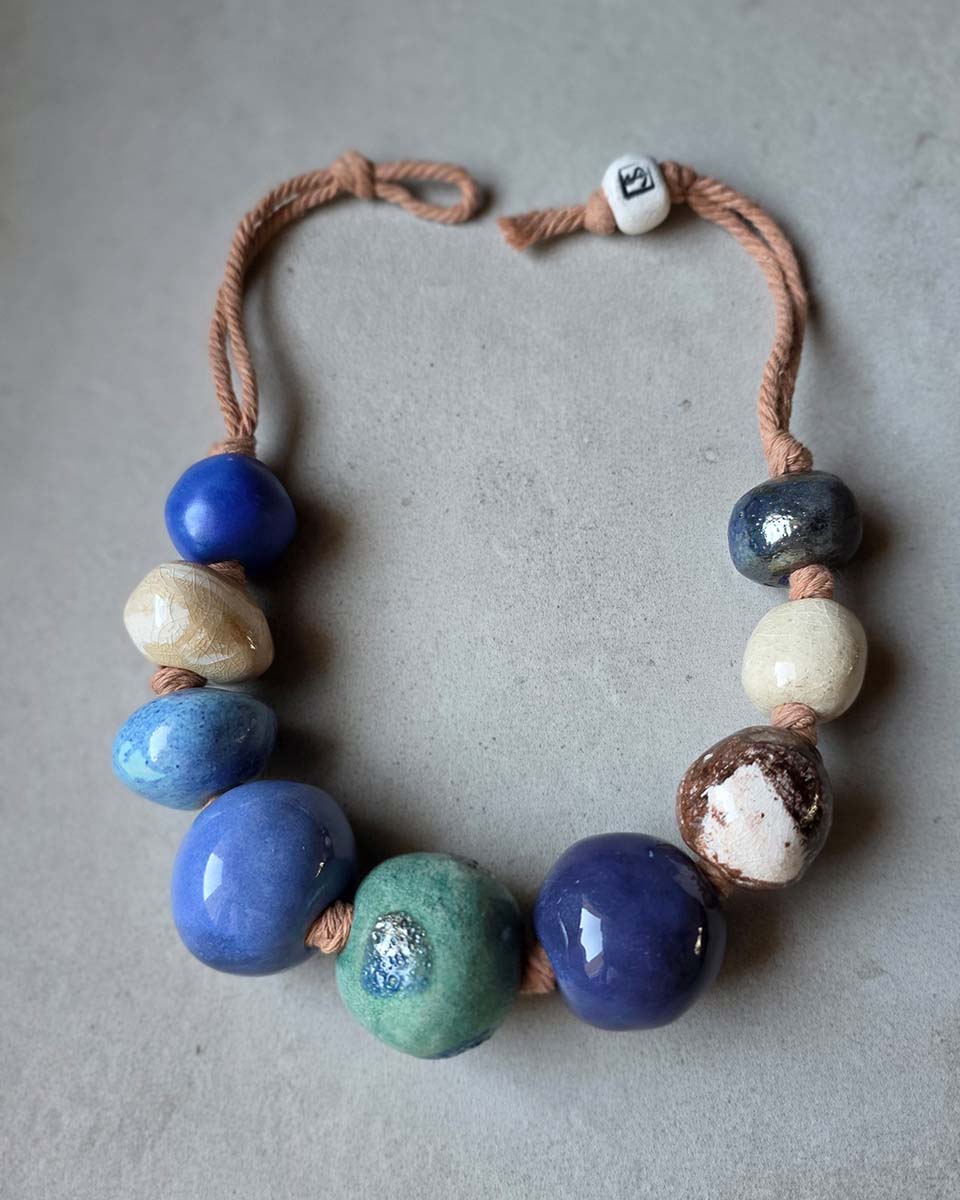 Collana in ceramica Blu pervinca e Turchese marino