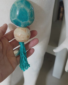 ciondolo bold in ceramica fatt a mano